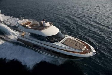 50' Prestige 2012 Yacht For Sale